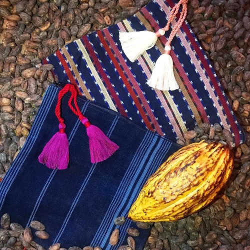 Guatemalan textiles by Luna Zorro and Guatemalan cacao from Izabal Agro Forest